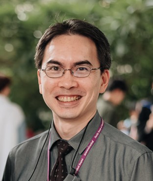 Assoc. Prof. Borwornsom Leerapan, M.D., Ph.D., S.M.