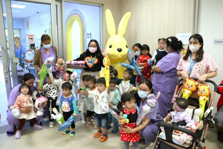 กิจกรรมวันเด็กแห่งชาติ โรงพยาบาลรามาธิบดีจักรีนฤบดินทร์