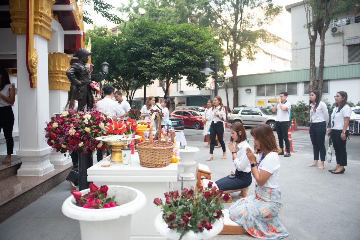 งานสื่อสารองค์กร เข้ากราบไหว้สักการะศาลกรมหลวงชุมพรเขตอุดมศักดิ์ งานสื่อสารองค์กร เข้ากราบไหว้สักการะศาลกรมหลวงชุมพรเขตอุดมศักดิ์