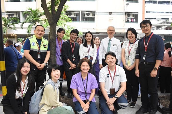 พิธีทำบุญตักบาตรเนื่องในโอกาสส่งท้ายปีเก่าต้อนรับปีใหม่ 2568