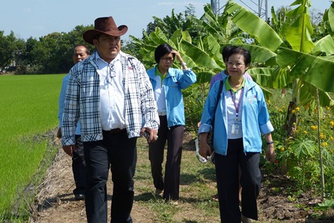 นายก อบต. หนองสามวัง เข้าเยี่ยมชม "โครงการฟาร์มสร้างสุขรามาธิบดี"