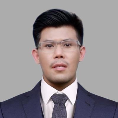 อาจารย์ นายแพทย์พฤฒิ สร้อยเพชรเกษม