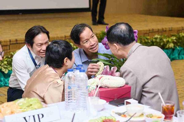 งานเกษียณ