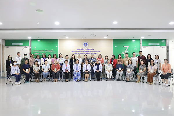 การอบรมนพลักษณ์ “รู้ตน เข้าใจคน” สำหรับบุคลากรในทีมสุขภาพ จากโรงพยาบาลและสถาบันการศึกษาต่าง ๆ ทั้งภาครัฐและเอกชนทั่วประเทศ และประชาชนทั่วไป