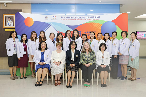 โรงเรียนพยาบาลรามาธิบดี ให้การต้อนรับผู้บริหารจาก Florence Nightingale Faculty of Nursing, Midwifery & Palliative Care, King's College London, สหราชอาณาจักร