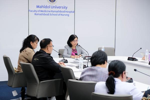 โรงเรียนพยาบาลรามาธิบดี  ศาลายา จัดประชุมเตรียมความพร้อมพิธีเปิดพระราชานุ สาวรีย์สมเด็จพระศรีนครินทรา บรมราชชนนี
