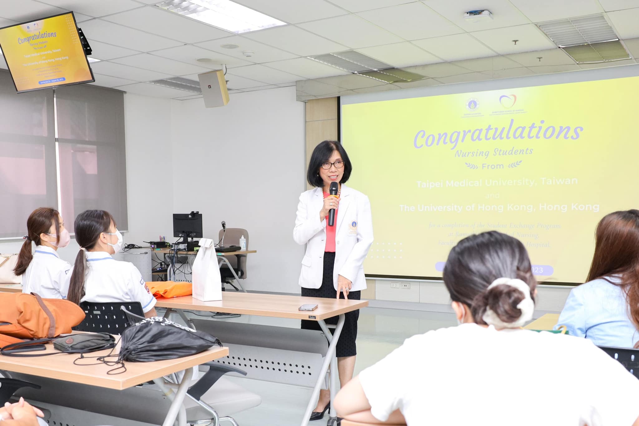 งานเลี้ยงอำลานักศึกษาพยาบาลแลกเปลี่ยนจาก Taipei Medical University, ไต้หวัน และ University of Hong Kong, ฮ่องกง