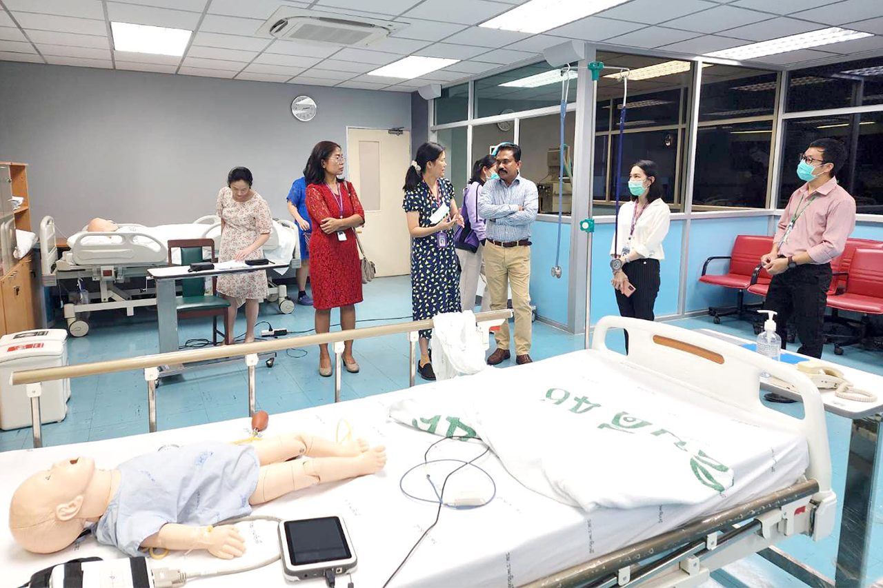 การต้อนรับ Dr. Rasika Jayasekara, senior lecturer in nursing and midwifery, University of South Australia ประเทศออสเตรเลีย