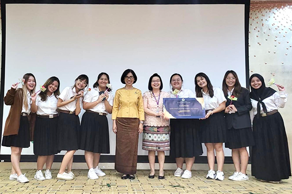 นักศึกษาพยาบาลรามาธิบดี ชั้นปีที่ 4 ได้รับรางวัลชมเชย “Hand Hygiene Awards“