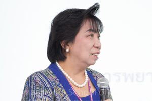 พิธีเปิดการอบรม หลักสูตรการพยาบาลเฉพาะทางสาขาการพยาบาลผู้ป่วยเด็กฯ รุ่นที่ 11 ประจำปีการศึกษา 2558