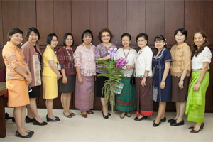 ขอแสดงความยินดีแด่ รองศาสตราจารย์สุปาณี เสนาดิสัย ในโอกาสได้รับตำแหน่ง นายกสมาคมพยาบาลแห่งประเทศไทยฯ