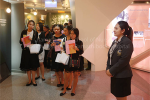 บุคลากรใหม่คณะแพทยศาสตร์โรงพยาบาลรามาธิบดี เข้าเยี่ยมชมพิพิธภัณฑ์พยาบาล