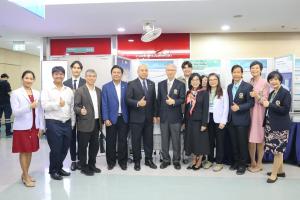 Nursing instructors and third-year nursing students from Ramathibodi School of Nursing organized an exhibition of innovative works at the "RAMA INNOVATION DAY" event.