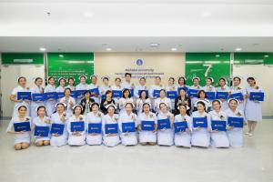 โรงเรียนพยาบาลรามาธิบดี คณะแพทยศาสตร์โรงพยาบาลรามาธิบดี  มหาวิทยาลัยมหิดล จัดพิธีมอบประกาศนียบัตร แก่ ผู้สำเร็จการอบรม “หลักสูตรฝึกอบรมการพยาบาลเฉพาะทาง“ ประจำปี 2567 ดังนี้