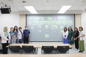The Research and Innovation Unit, Graduate Education and Research, Ramathibodi School of Nursing, Faculty of Medicine Ramathibodi Hospital, Mahidol University, organized a hybrid special lecture entitled “Overview: ChatGPT for Research.”