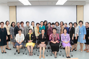 โครงการเสวนาหัวข้อ การพัฒนาคุณภาพดุษฎีนิพนธ์ สาขาพยาบาลศาสตร์