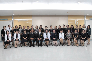 ผลการตรวจประเมินหลักสูตรพยาบาลศาสตรบัณฑิตเบื้องต้น ด้วยเกณฑ์ AUN-QA โดยผู้แทนจากมหาวิทยาลัย