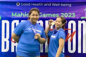 Congratulations to Ms. Katewadee Chueachun on the occasion of receiving the “Bronze Medal” in women’s doubles badminton age over 35 years old of Mahidol Game 2023