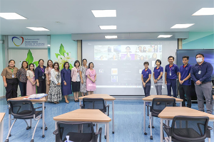The Research and Innovation Unit of Graduate Education and Research, Ramathibodi School of Nursing organized a hybrid seminar titled “Research Collaboration Using Big Data: Ramathibodi School of Nursing and Department of Clinical Epidemiology and Biostati