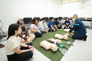 การอบรมเชิงปฏิบัติการ เรื่อง การช่วยชีวิตขั้นพื้นฐาน (Basic Life Support) สำหรับบุคลากรสายวิชาการ โรงเรียนพยาบาลรามาธิบดี