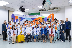 The Certificate and Farewell Ceremony for exchange nursing students from international institutions.