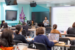 การประชุม เรื่อง “การจัดทำหลักสูตรปรับปรุงหลักสูตร พ.ศ. 2571” หลักสูตรพยาบาลศาสตรมหาบัณฑิต โรงเรียนพยาบาลรามาธิบดี คณะแพทยศาสตร์โรงพยาบาลรามาธิบดี มหาวิทยาลัยมหิดล