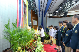 โรงเรียนพยาบาลรามาธิบดี คณะแพทยศาสตร์โรงพยาบาลรามาธิบดี มหาวิทยาลัยมหิดล เข้าร่วมพิธีถวายพระพรชัยมงคล เนื่องในวโรกาสวันเฉลิมพระชนมพรรษา พระบาทสมเด็จพระปรเมนทรรามาธิบดีศรีสินทรมหาวชิราลงกรณ พระวชิรเกล้าเจ้าอยู่หัว ครบ 71 พรรษา
