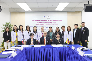 พิธีลงนามบันทึกข้อตกลงความร่วมมือทางวิชาการ (MOU) ระหว่าง โรงเรียนพยาบาลรามาธิบดี คณะแพทยศาสตร์โรงพยาบาลรามาธิบดี มหาวิทยาลัยมหิดล กับ JPMC College of Health Sciences, Negara Brunei Darussalam ประเทศบรูไน