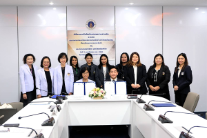 พิธีลงนามบันทึกข้อตกลงความร่วมมือทางวิชาการ (MOU) ระหว่าง โรงเรียนพยาบาลรามาธิบดี คณะแพทยศาสตร์โรงพยาบาลรามาธิบดี มหาวิทยาลัยมหิดล กับ คณะวิศวกรรมศาสตร์ มหาวิทยาลัยมหิดล