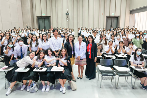 โรงเรียนพยาบาลรามาธิบดี คณะแพทยศาสตร์โรงพยาบาลรามาธิบดี มหาวิทยาลัยมหิดล จัดงาน “ปฐมนิเทศนักศึกษาพยาบาลรามาธิบดี ชั้นปีที่ 1”
