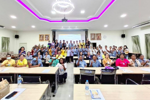 โครงการพัฒนาศักยภาพด้านการดูแลแบบประคับประคองสำหรับผู้ดูแลผู้ป่วยเรื้อรัง ณ โรงพยาบาลหนองม่วง อำเภอหนองม่วง จังหวัดลพบุรี