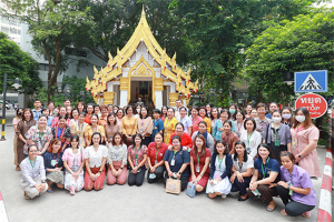 คณะผู้บริหาร คณาจารย์ บุคลากรโรงเรียนพยาบาลรามาธิบดี คณะแพทยศาสตร์โรงพยาบาลรามาธิบดี มหาวิทยาลัยมหิดล เข้าร่วมสักการะสมเด็จกรมหลวงชุมพรเขตอุดมศักดิ์