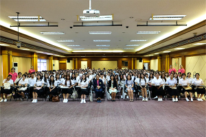 การเตรียมความพร้อมในการเรียนรู้ในหลักสูตรพยาบาลศาสตรบัณฑิต สำหรับนักศึกษาพยาบาลรามาธิบดี ชั้นปีที่ 1 ประจำปีการศึกษา 2567