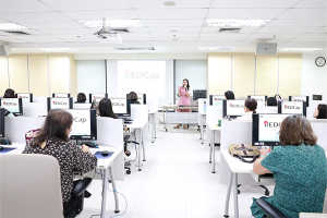 โครงการอบรมเชิงปฏิบัติการ เรื่อง “แบบ survey REDCap คืออะไร ต่างจาก Google form อย่างไร ส่งข้อมูลจาก REDCap ไป SPSS อย่างไร้รอยต่อได้อย่างไร” ผ่านระบบ Hybrid