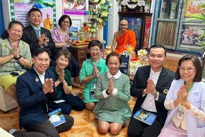 โรงเรียนพยาบาลรามาธิบดี ร่วมกับ สภาอาจารย์รามาธิบดี คณะแพทยศาสตร์โรงพยาบาลรามาธิบดี มหาวิทยาลัยมหิดล ร่วมทำบุญเพื่อความเป็นสิริมงคล ณ วัดพระเชตุพนวิมลมังคลารามราชวรมหาวิหาร (วัดโพธิ์)