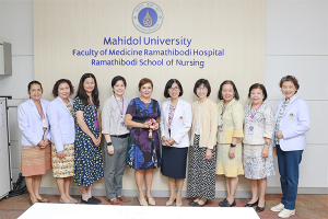 Professor Dr. Azita Emami, Dean of School of Nursing, University of Washington, Seattle, USA gave a special lecture to Ramathibodi lecturers and nursing students at Ramathibodi School of Nursing, Faculty of Medicine Ramathibodi Hospital, Mahidol University