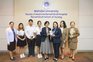 พิธีมอบทุนการศึกษาโครงการทุน “เวชดุสิตฯ ปลูกต้นกล้า สร้างพยาบาล” ครั้งที่ 1 ประจำปี 2567
