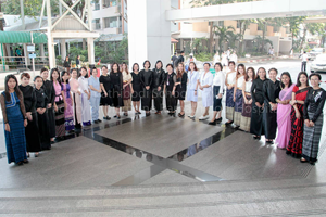 ปฐมนิเทศ หลักสูตรพยาบาลศาสตรมหาบัณฑิต (หลักสูตรนานาชาติ) ประจำปีการศึกษา 2559