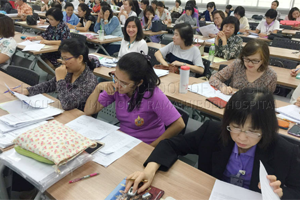 การพัฒนาหลักสูตรพยาบาลศาสตรบัณฑิตตามกรอบมาตรฐานคุณวุฒิการอุดมศึกษา ฉบับปรับปรุง ปีการศึกษา 2560