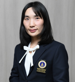 แพทย์หญิงญาณินี วรกิจธำรงค์ชัย