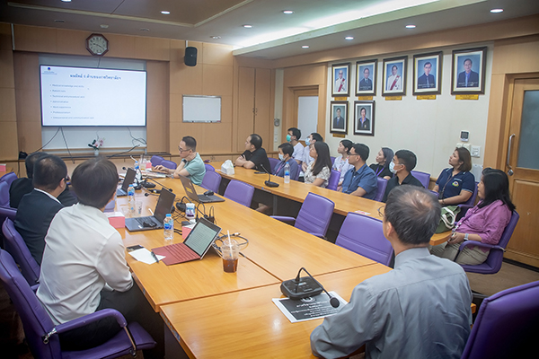 รับการตรวจรับรองมาตรฐานคุณภาพสถาบันฝึกอบรมแพทย์ประจำบ้าน โดย คณะอนุกรรมการหลักผู้ตรวจประเมินสถาบันฯ แพทยสภาา