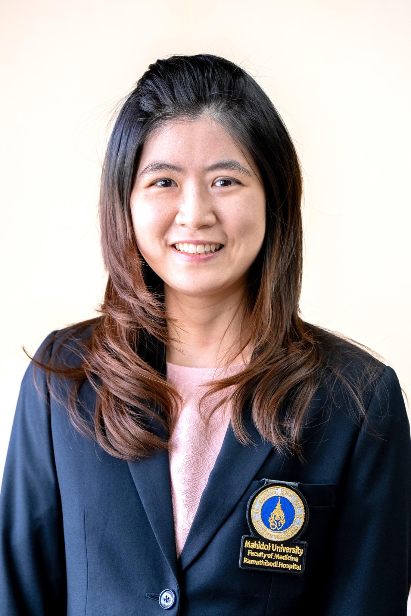 อาจารย์ แพทย์หญิง เจนจิรา แซ่วอง อาจารย์ แพทย์หญิง เจนจิรา แซ่วอง