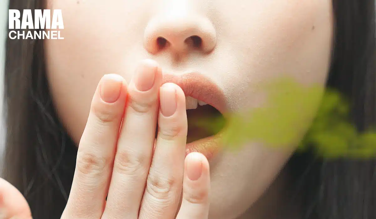 กลิ่นปาก เกิดจากอะไร