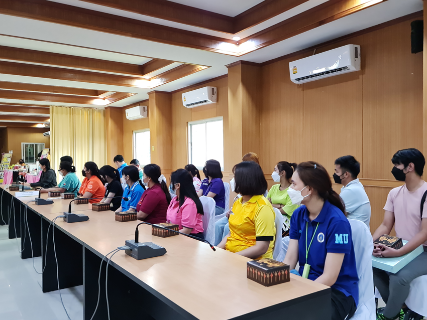 ศึกษาดูงานในกิจกรรมพัฒนาแหล่งเรียนรู้ : แปลงเกษตร ณ โรงเรียนโสตศึกษาจังหวัดสุรินทร์ และโรงเรียนมีชัยพัฒนา จังหวัดบุรีรัมย์ ศึกษาดูงานในกิจกรรมพัฒนาแหล่งเรียนรู้ : แปลงเกษตร ณ โรงเรียนโสตศึกษาจังหวัดสุรินทร์ และโรงเรียนมีชัยพัฒนา จังหวัดบุรีรัมย์