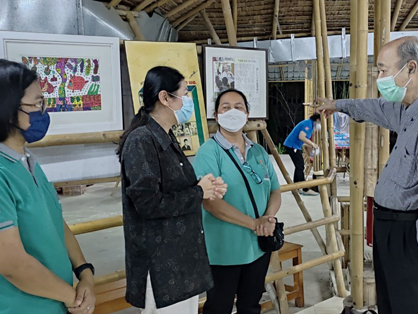 ศึกษาดูงานในกิจกรรมพัฒนาแหล่งเรียนรู้ : แปลงเกษตร ณ โรงเรียนโสตศึกษาจังหวัดสุรินทร์ และโรงเรียนมีชัยพัฒนา จังหวัดบุรีรัมย์ ศึกษาดูงานในกิจกรรมพัฒนาแหล่งเรียนรู้ : แปลงเกษตร ณ โรงเรียนโสตศึกษาจังหวัดสุรินทร์ และโรงเรียนมีชัยพัฒนา จังหวัดบุรีรัมย์
