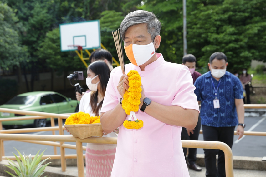 ทำบุญวันคล้ายวันสถาปนาวิทยาลัยราชสุดา มหาวิทยาลัยมหิดล ซึ่งในปีนี้ครบรอบ 31 ปี แห่งการก่อตั้งวิทยาลัย