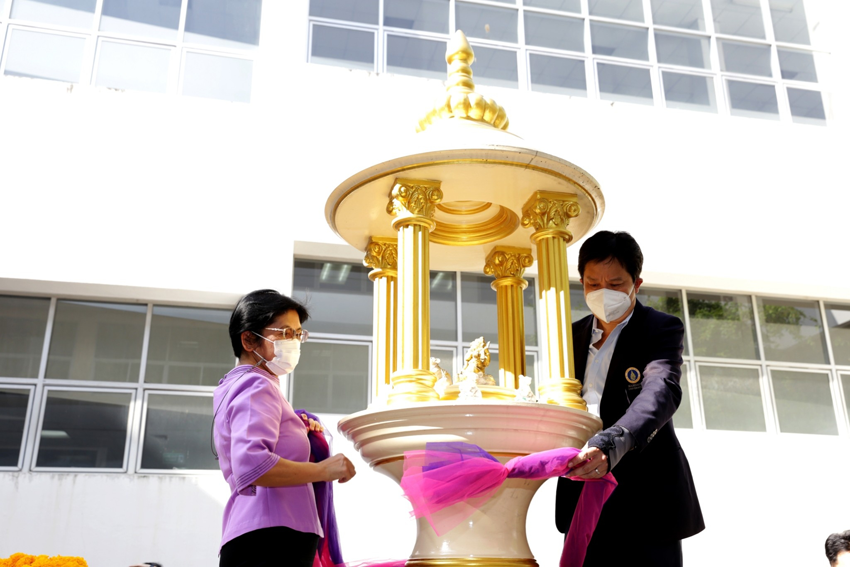 ทำบุญวันคล้ายวันสถาปนาวิทยาลัยราชสุดา มหาวิทยาลัยมหิดล ซึ่งในปีนี้ครบรอบ 31 ปี แห่งการก่อตั้งวิทยาลัย ทำบุญวันคล้ายวันสถาปนาวิทยาลัยราชสุดา มหาวิทยาลัยมหิดล ซึ่งในปีนี้ครบรอบ 31 ปี แห่งการก่อตั้งวิทยาลัย