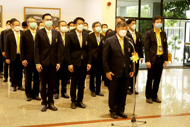 พิธีทำบุญตักบาตร พระภิกษุสงฆ์ สามเณร จำนวน 20 รูป และพิธีบำเพ็ญกุศลถวายเป็นพระราชกุศล