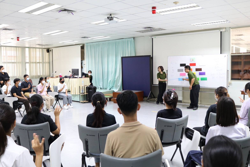 อบรม กิจกรรมอบรมภาษามือไทยเบื้องต้น สำหรับนักเรียนมัธยมศึกษาตอนปลาย