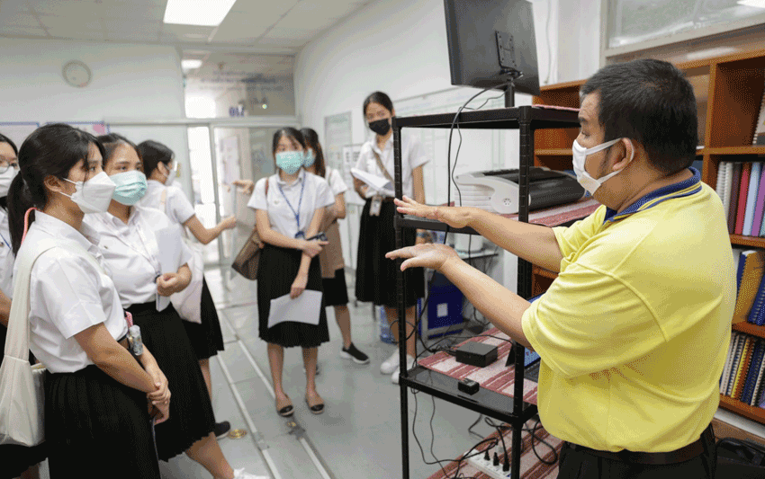 นักศึกษาแพทย์ชั้นปีที่ 4 จากภาควิชาจักษุวิทยา คณะแพทยศาสตร์โรงพยาบาลรามาธิบดี มหาวิทยาลัยมหิดล เข้าศึกษาดูงานงานบริการวิชาการด้านคนพิการทางการเห็น
